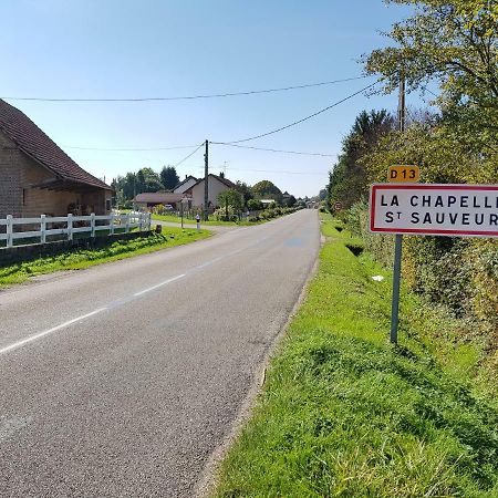 Gite Le Petit Pied-A-Terre La Chapelle-Saint-Sauveur  ภายนอก รูปภาพ